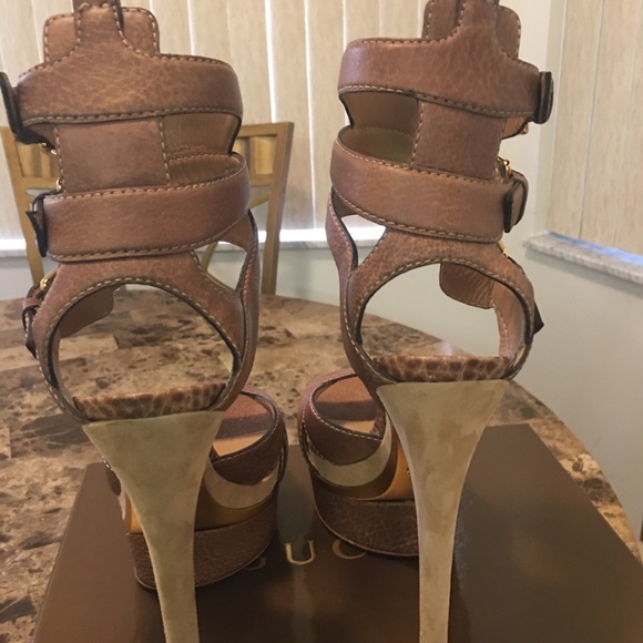GUCCI Iman Platform Heels * Retail $1275 * 39.5 = US 8.5-9 - Picture 14 of 16